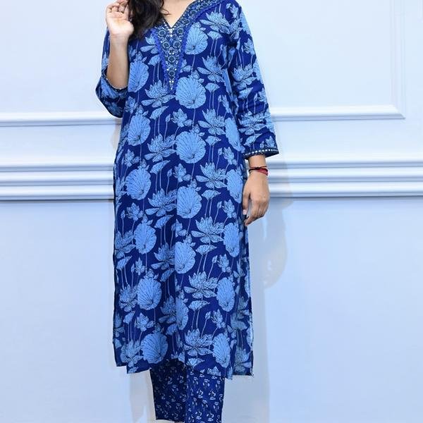Blue Floral Printed Cotton Kurta Set with Lace Detailing